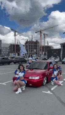 Рекламный GIF слева